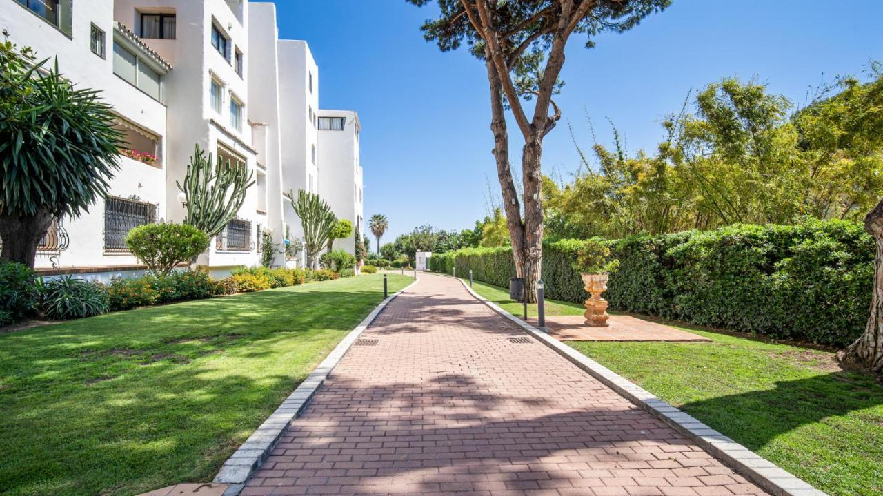 Amplio Y Luminoso En 1 Linea Playa Apartamento Marbella